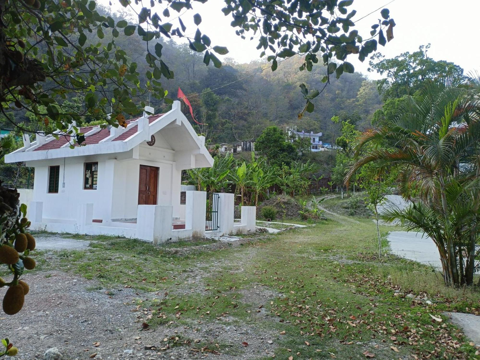 Swami Samarpan Ashram Bed and Breakfast Rishīkesh Eksteriør billede